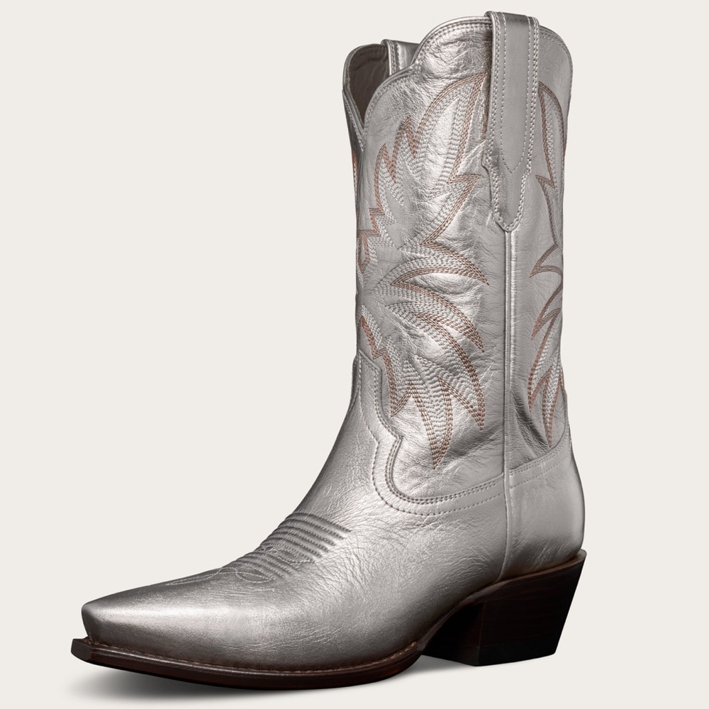 ISO Tecovas Sadie Metallic Size 6 - Do Not Buy / In Search Of